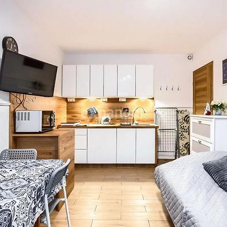 Luksusowy Gaj Apartament By Apartamenty Na Dni Wrocław Buitenkant foto